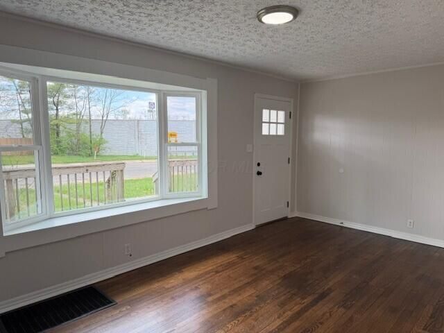 746 Oakland Park Avenue, Columbus, OH 43224