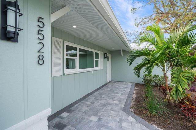 5528 BRIARCLIFF DRIVE, Sarasota, FL 34232