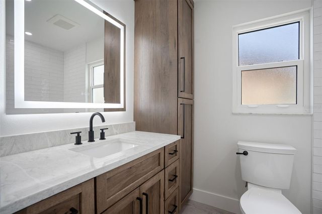 5528 BRIARCLIFF DRIVE, Sarasota, FL 34232