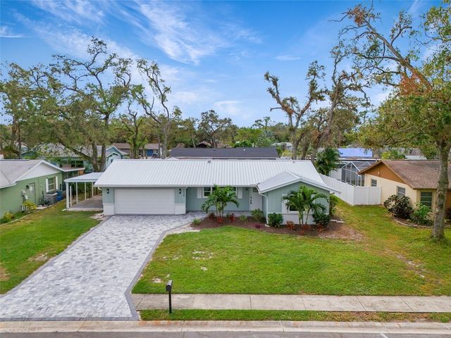 5528 BRIARCLIFF DRIVE, Sarasota, FL 34232