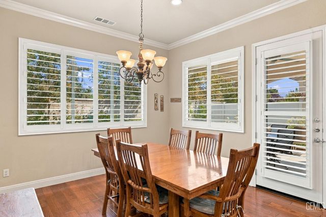 14304 Del Webb Court, Bakersfield, CA 93306