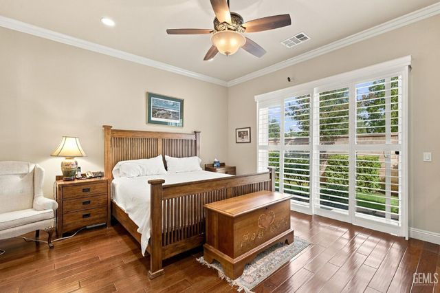 14304 Del Webb Court, Bakersfield, CA 93306