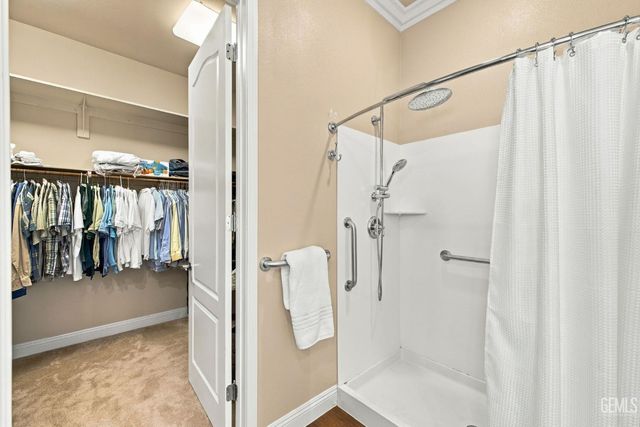 14304 Del Webb Court, Bakersfield, CA 93306