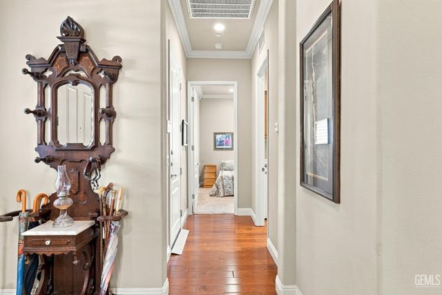 14304 Del Webb Court, Bakersfield, CA 93306