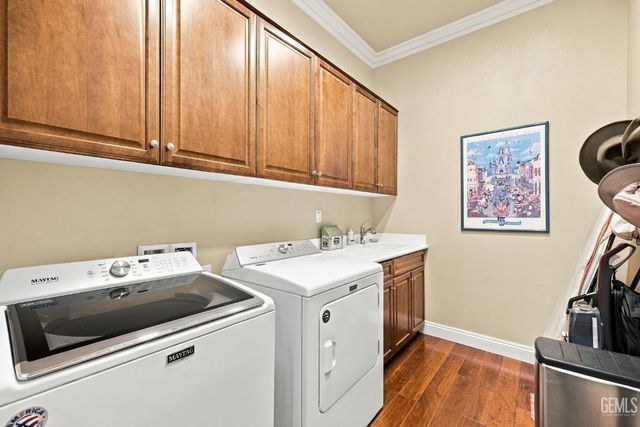14304 Del Webb Court, Bakersfield, CA 93306