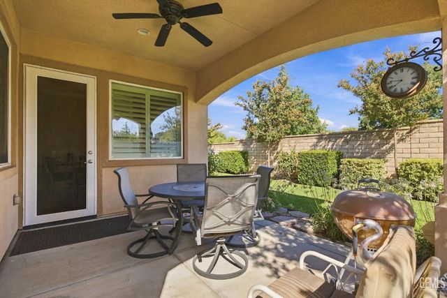 14304 Del Webb Court, Bakersfield, CA 93306