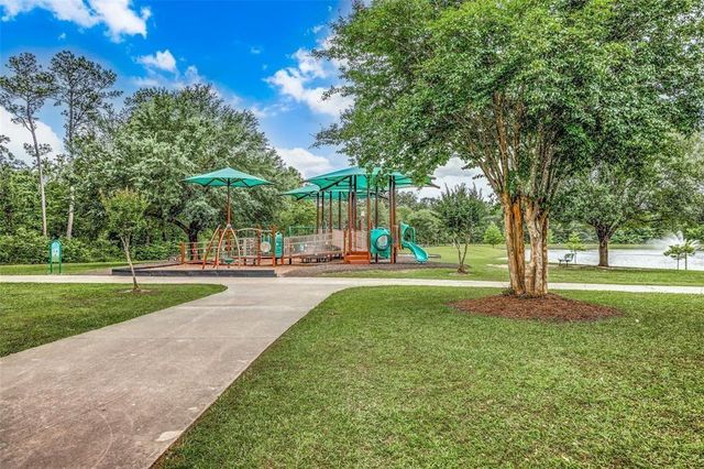 4222 Iris Jade Drive, Baytown, TX 77521