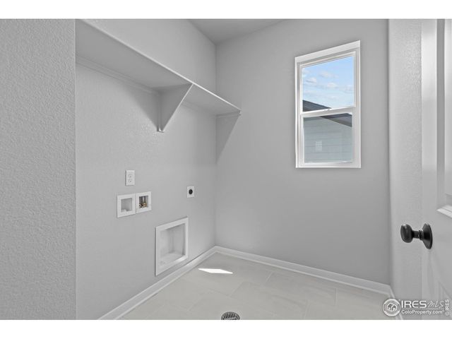 2769 Blue Iris Dr, Loveland, CO 80538