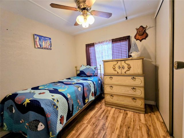 6235 PARKSEND LANE, Zephyrhills, FL 33542