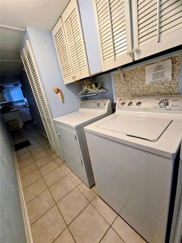 6235 PARKSEND LANE, Zephyrhills, FL 33542