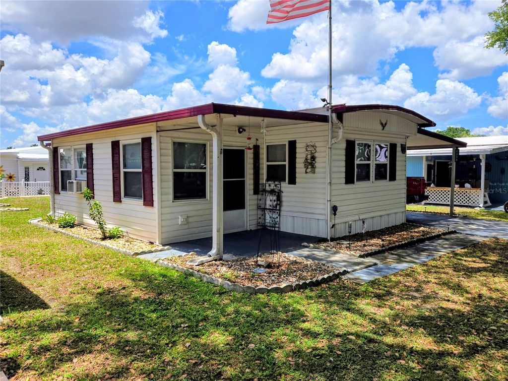 6235 PARKSEND LANE, Zephyrhills, FL 33542