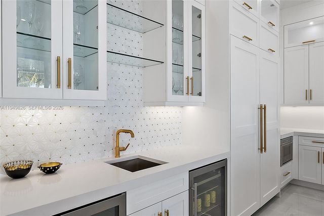 9 Bamboo Ln, Jupiter, FL 33458