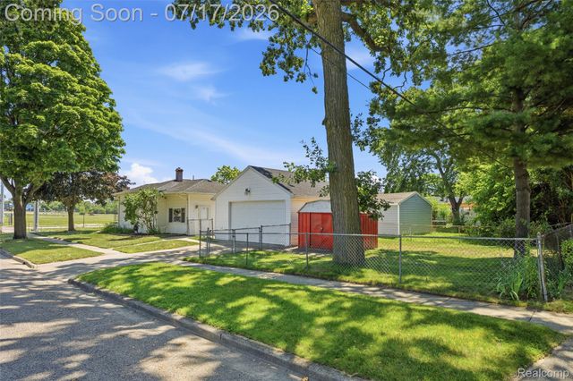 972 Arlene Avenue, Pontiac, MI 48340