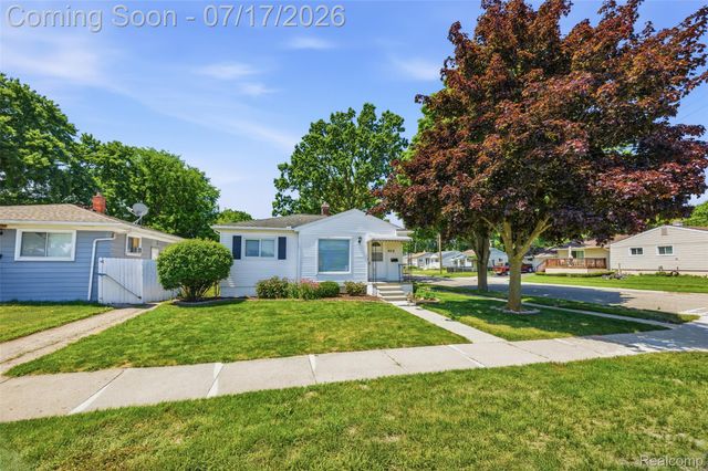 972 Arlene Avenue, Pontiac, MI 48340