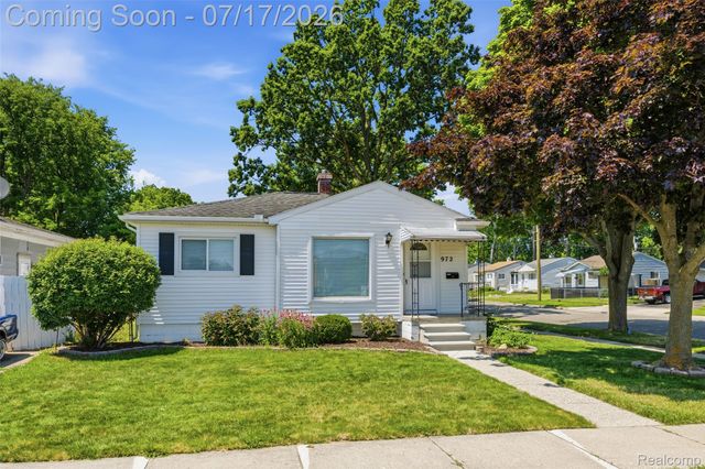 972 Arlene Avenue, Pontiac, MI 48340