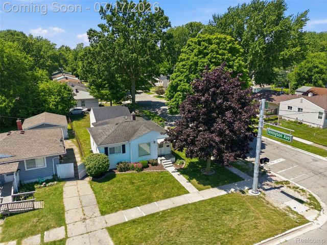 972 Arlene Avenue, Pontiac, MI 48340