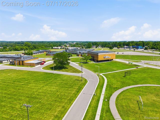 972 Arlene Avenue, Pontiac, MI 48340