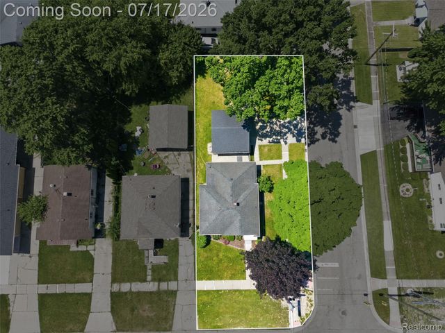 972 Arlene Avenue, Pontiac, MI 48340