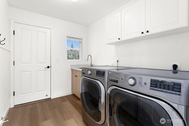 24023 SE 10th Street, Sammamish, WA 98075