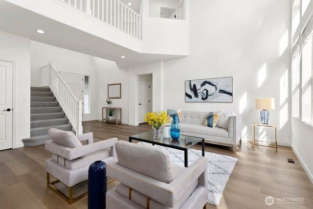 24023 SE 10th Street, Sammamish, WA 98075