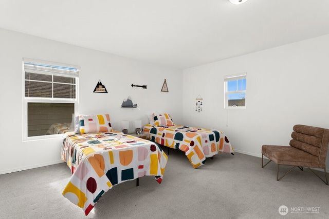 24023 SE 10th Street, Sammamish, WA 98075