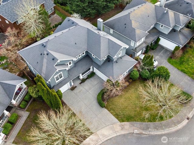 24023 SE 10th Street, Sammamish, WA 98075