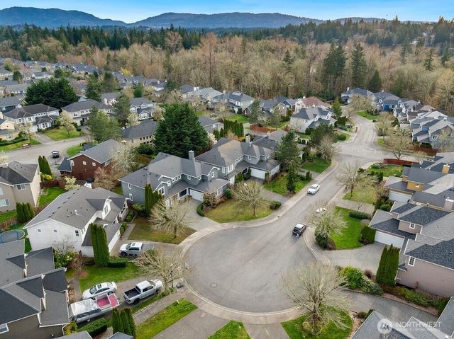 24023 SE 10th Street, Sammamish, WA 98075