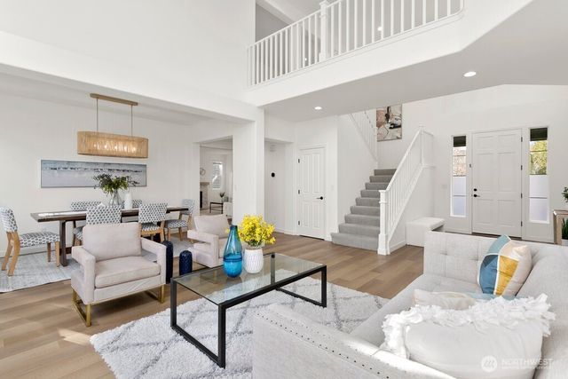 24023 SE 10th Street, Sammamish, WA 98075