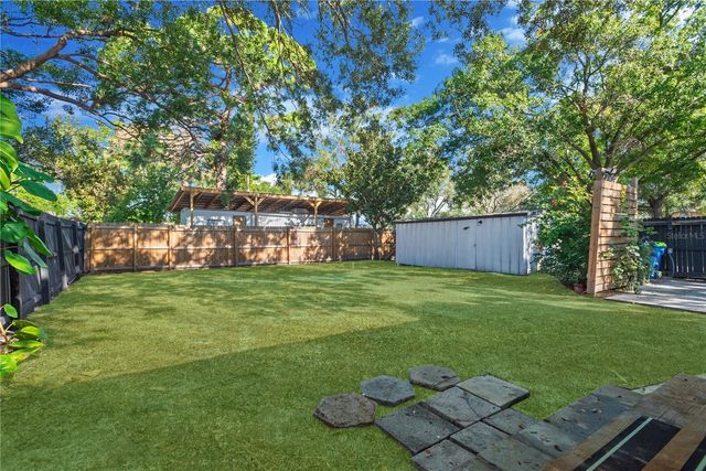 4400 44TH AVENUE N, St Petersburg, FL 33714