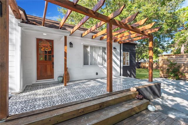 4400 44TH AVENUE N, St Petersburg, FL 33714