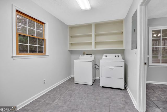 125 Flint Hill Drive, Oxford, GA 30054