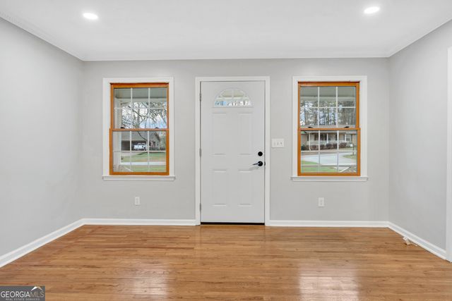 125 Flint Hill Drive, Oxford, GA 30054