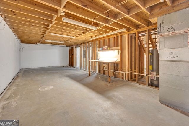 125 Flint Hill Drive, Oxford, GA 30054