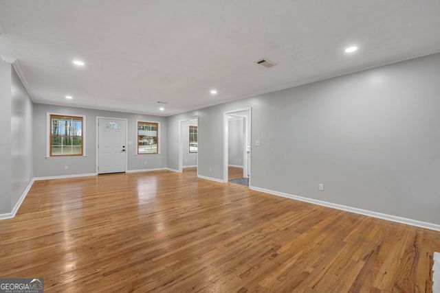 125 Flint Hill Drive, Oxford, GA 30054