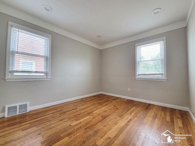 12960 Birrell Street, Southgate, MI 48195