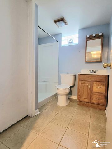 12960 Birrell Street, Southgate, MI 48195
