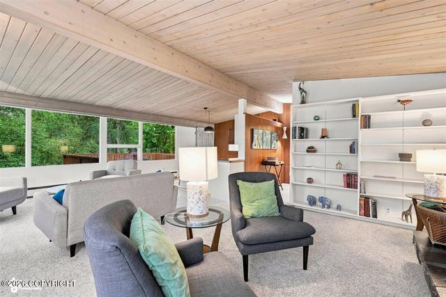 1801 W 13th Avenue, Anchorage, AK 99501