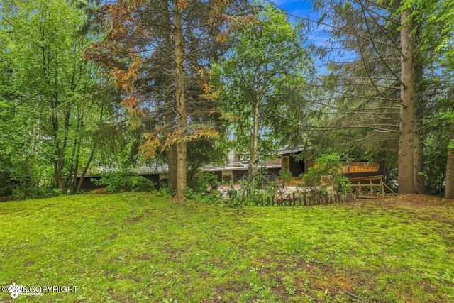 1801 W 13th Avenue, Anchorage, AK 99501