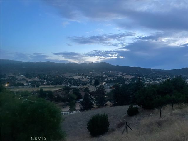 8630 Penhaven, Leona Valley, CA 93551