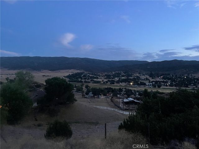 8630 Penhaven, Leona Valley, CA 93551