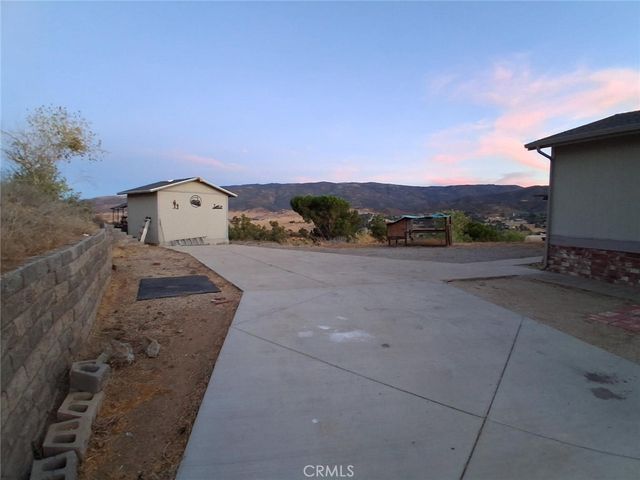 8630 Penhaven, Leona Valley, CA 93551