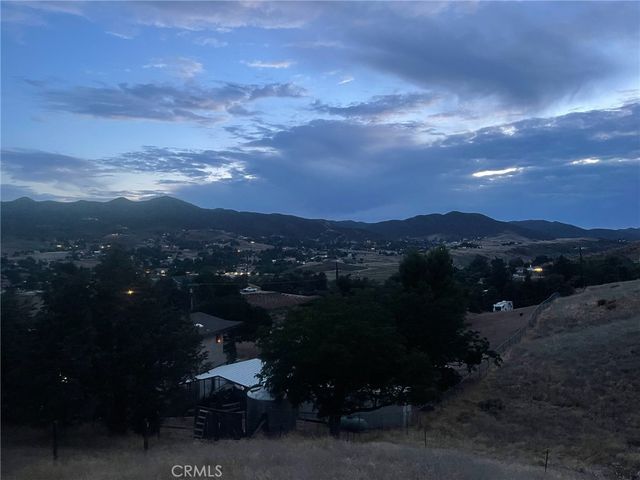 8630 Penhaven, Leona Valley, CA 93551