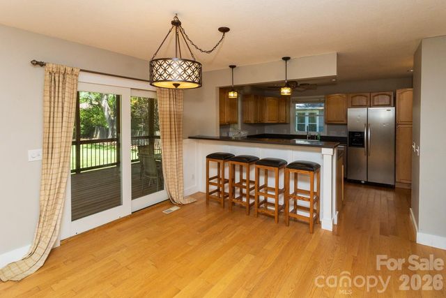 55 Eden Glen Road, Black Mountain, NC 28711
