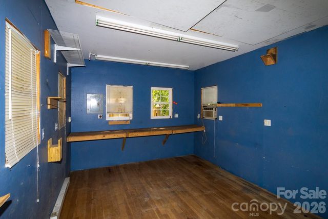 55 Eden Glen Road, Black Mountain, NC 28711