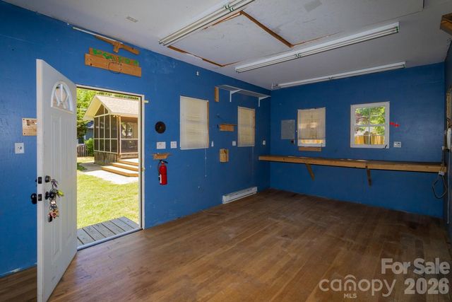 55 Eden Glen Road, Black Mountain, NC 28711