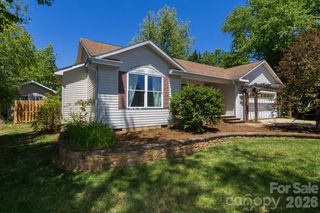 55 Eden Glen Road, Black Mountain, NC 28711