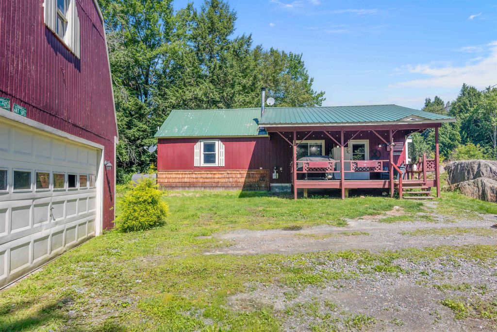 289 Marsh Road, Hardwick, VT 05680