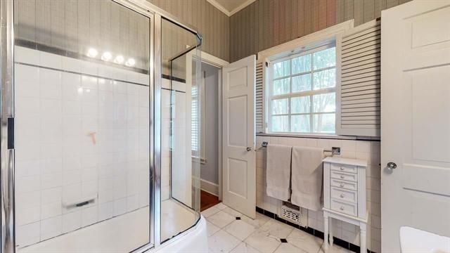 5975 Calder Avenue, Beaumont, TX 77706