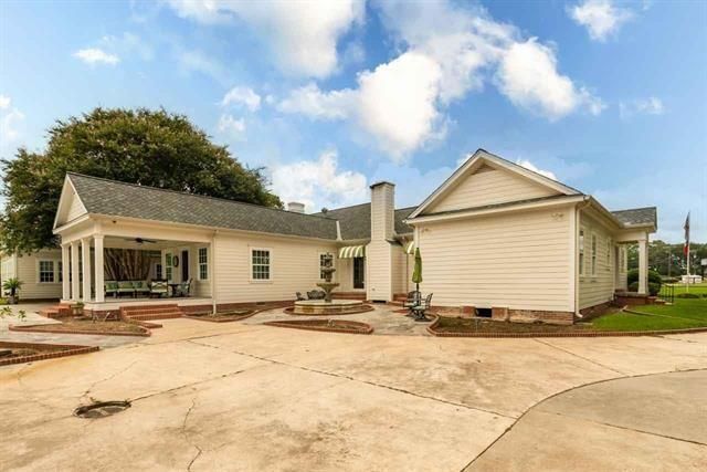 5975 Calder Avenue, Beaumont, TX 77706