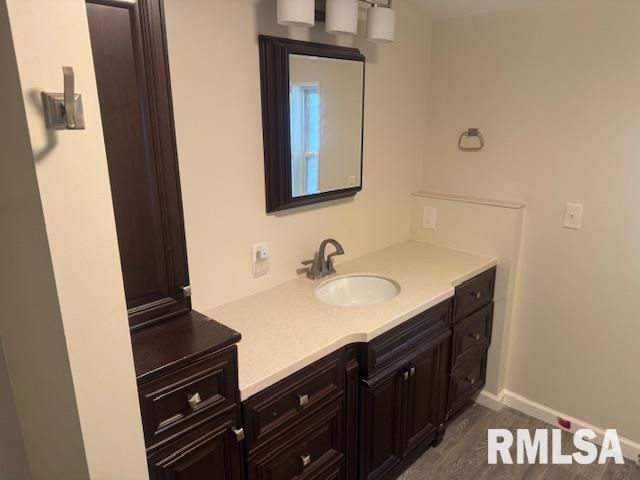 2208 Rancho Boulevard, Quincy, IL 62305